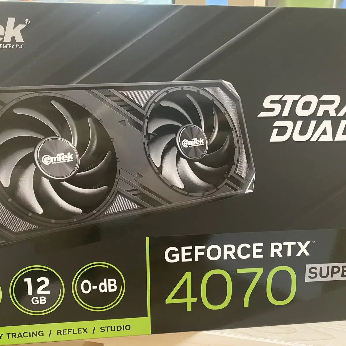 이엠텍 지포스 RTX 4070 SUPER STORM