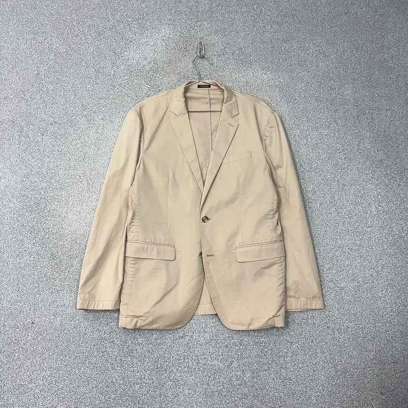 HenryCotton beige two-button blazer 110