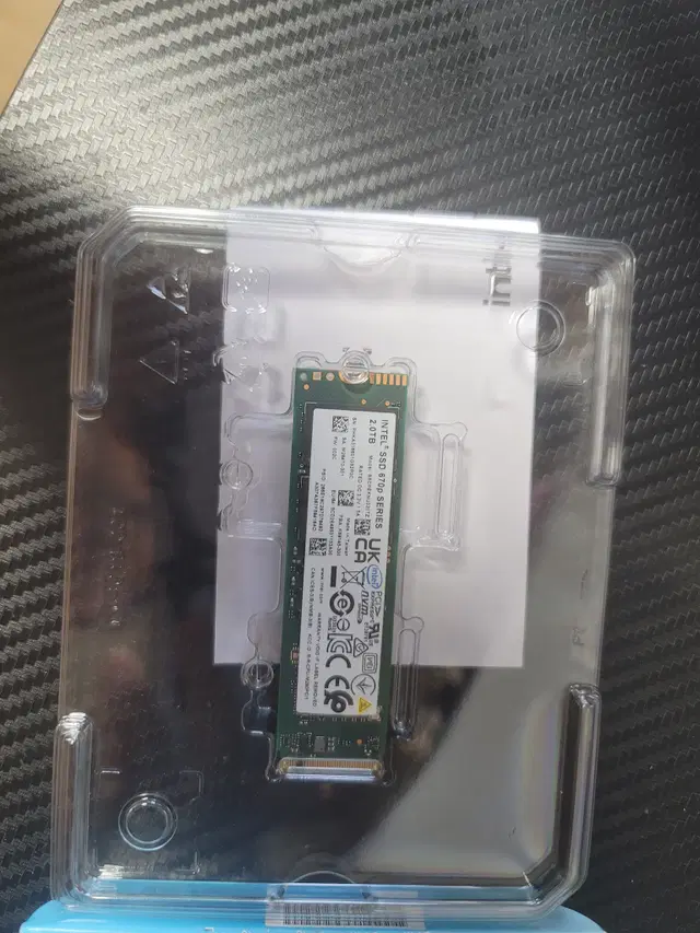 인텔 SOLIDIGM 670p M.2 NVMe (2TB)팔아요