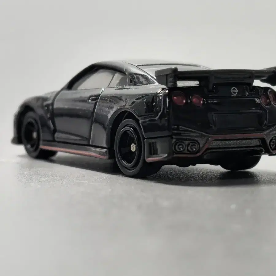 토미카 Nissan GT-R NISMO 초회한정