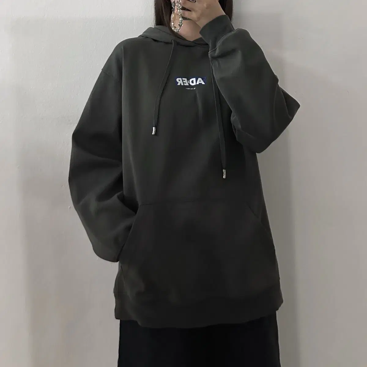 (L) Arthur Errors Origin Box Charcoal Hoodie