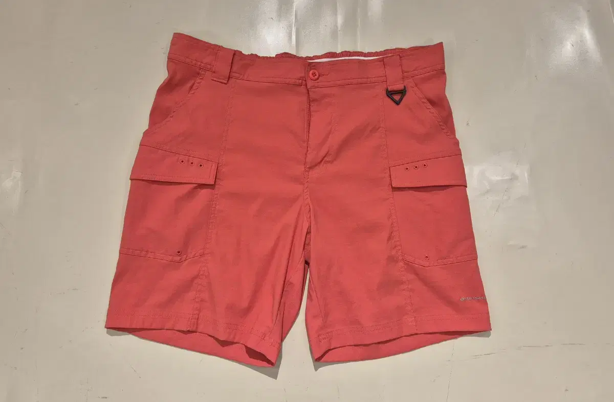 36>Columbia PFG Utility Short Pants