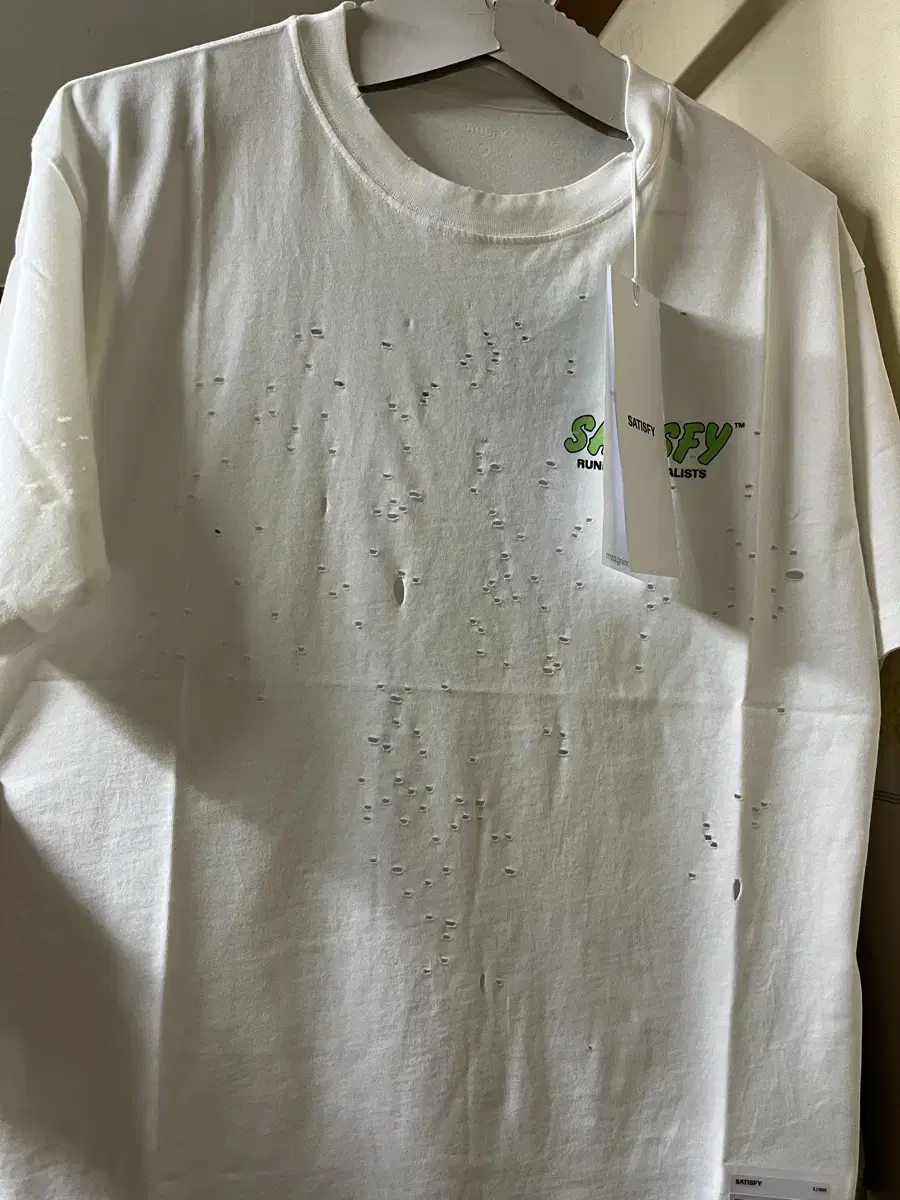 Satisfy Mothtech tshirts 새티스파이 모스테크 티셔츠