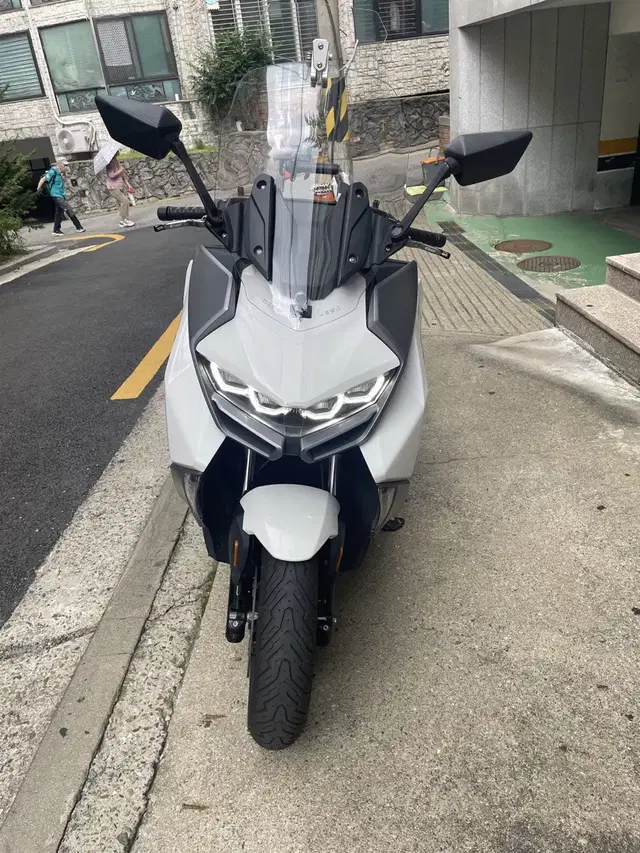 22년식 BMW c400gt 판매합니다