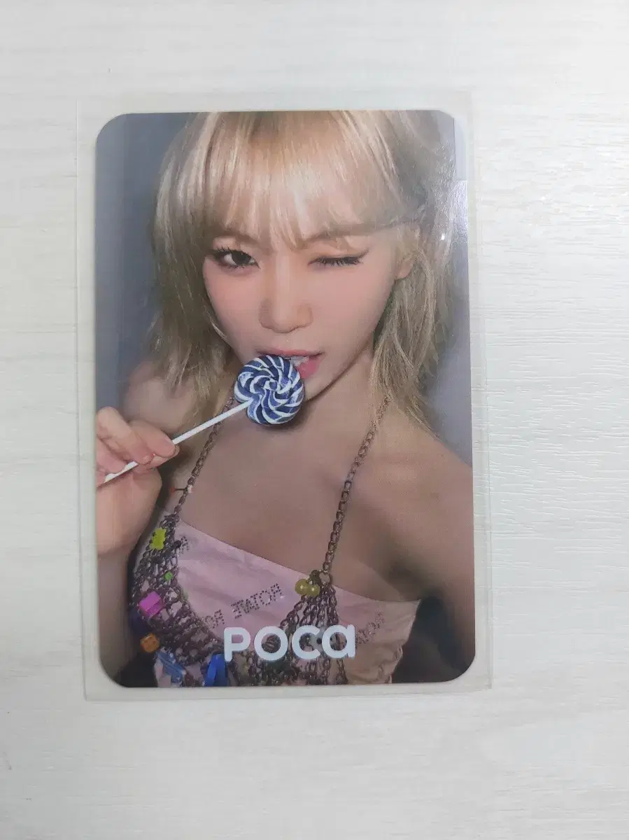 Le sserafim photocard kim chaewon Musicplant