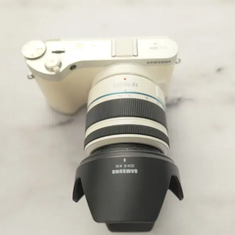 삼성 미러리스 카메라 NX300M 과 18-55렌즈 세트