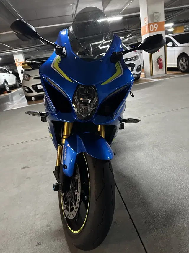 스즈키 gsxr1000r 17년식 아크라 풀배기