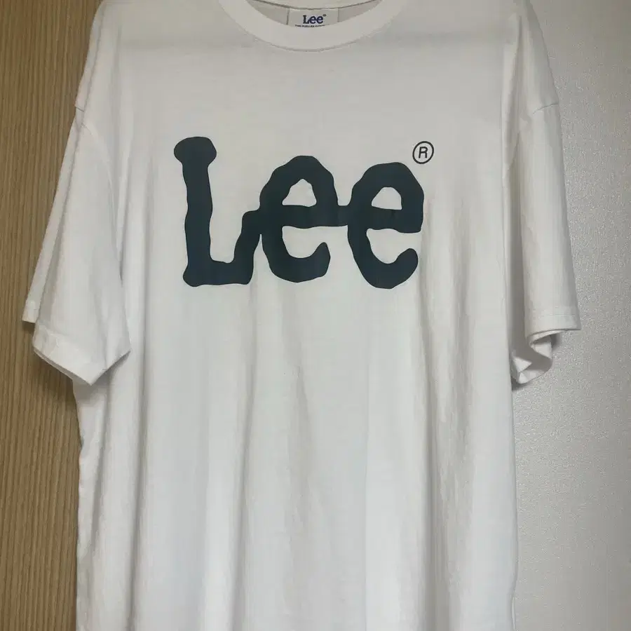 lee 반팔