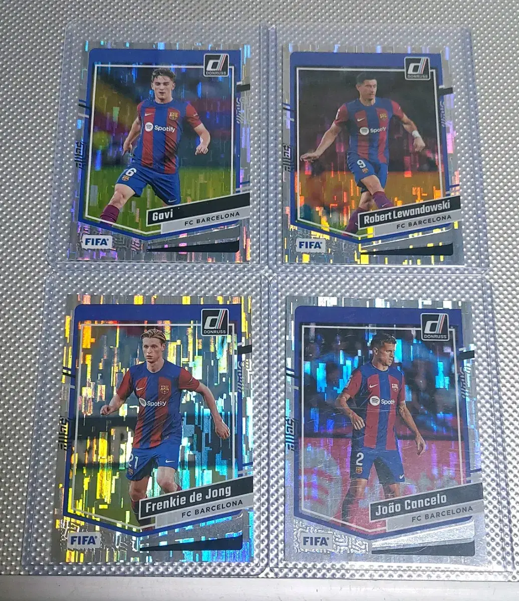 4 lots of Barcelona Holo