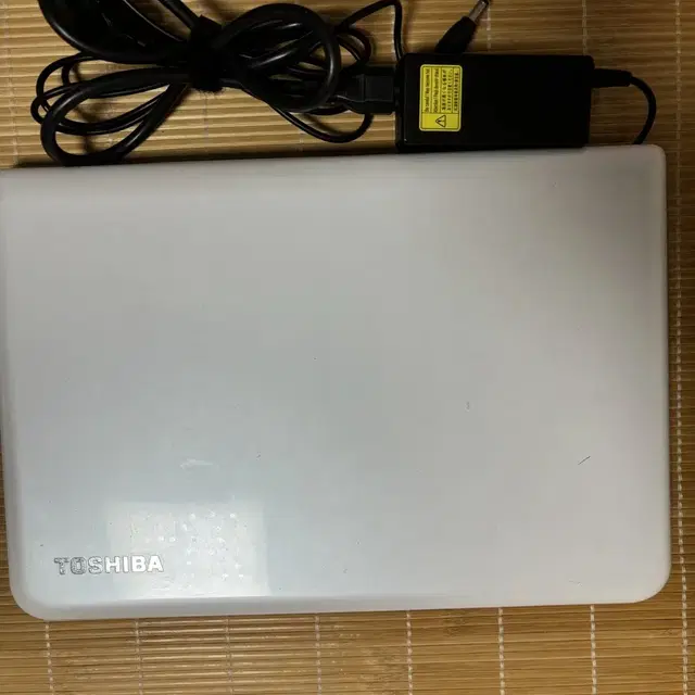 도시바 노트북 satellite C40-A (램4g hdd 512g)