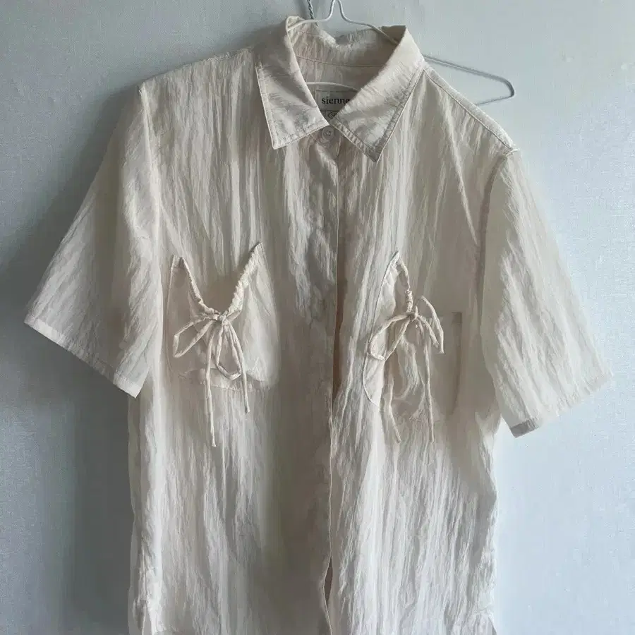 씨엔느Jules Blouse (Cream)