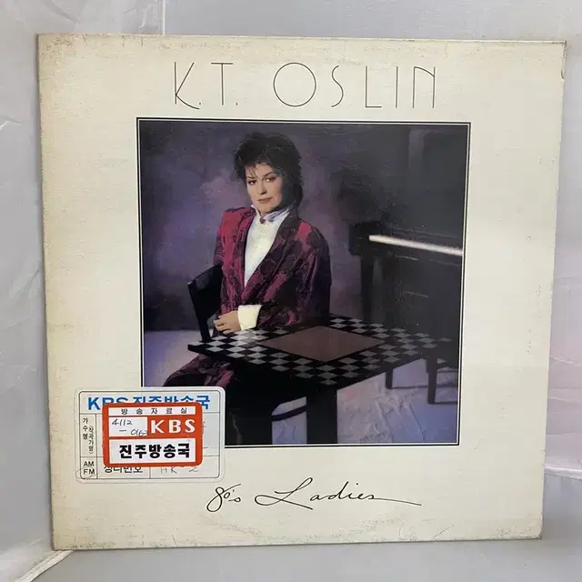 K T OSLIN  LP / AA3692