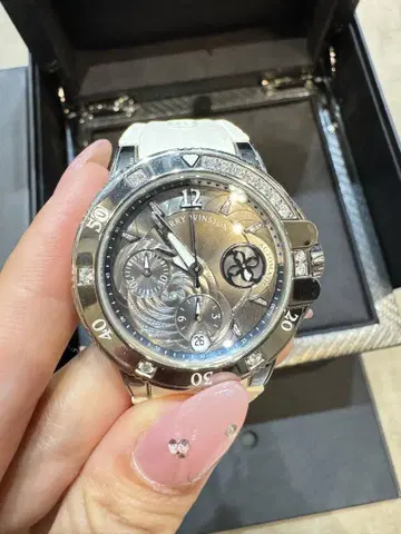 HARRY WINSTON 시계