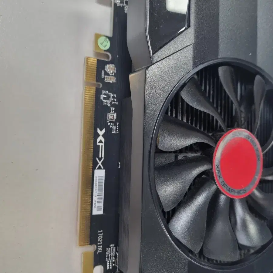 그래픽카드 XFX RX 560