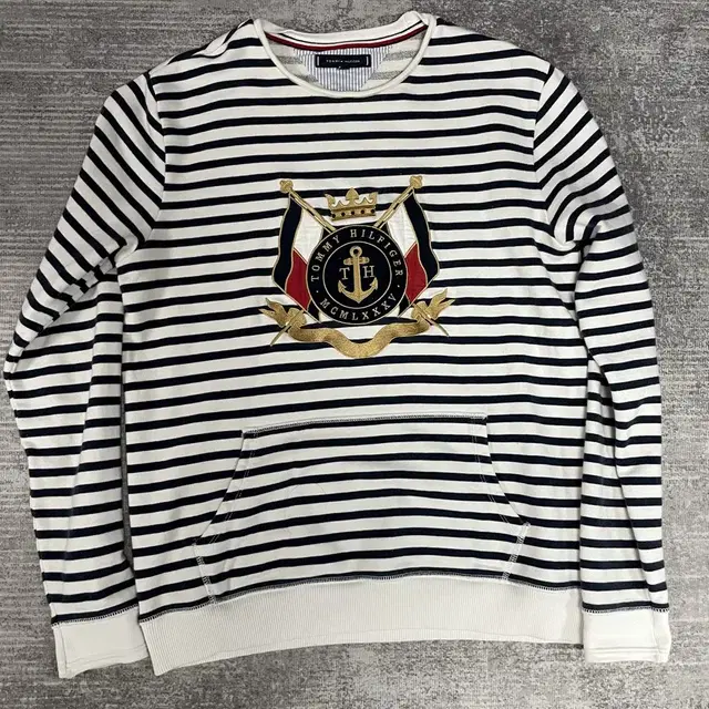 TOMMY HILFIGER