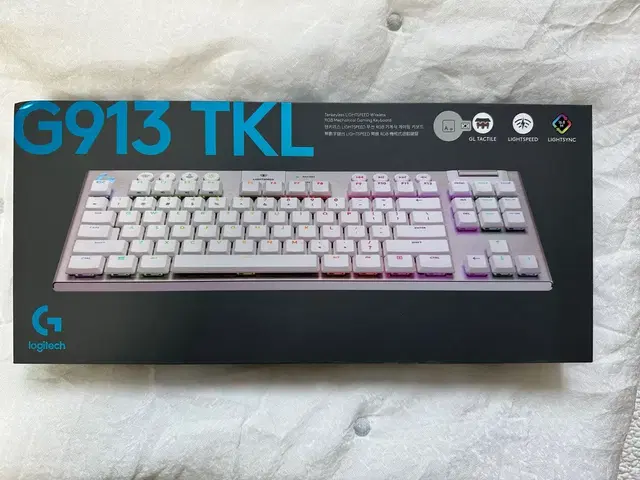 로지텍 g913 tkl 화이트 키보드