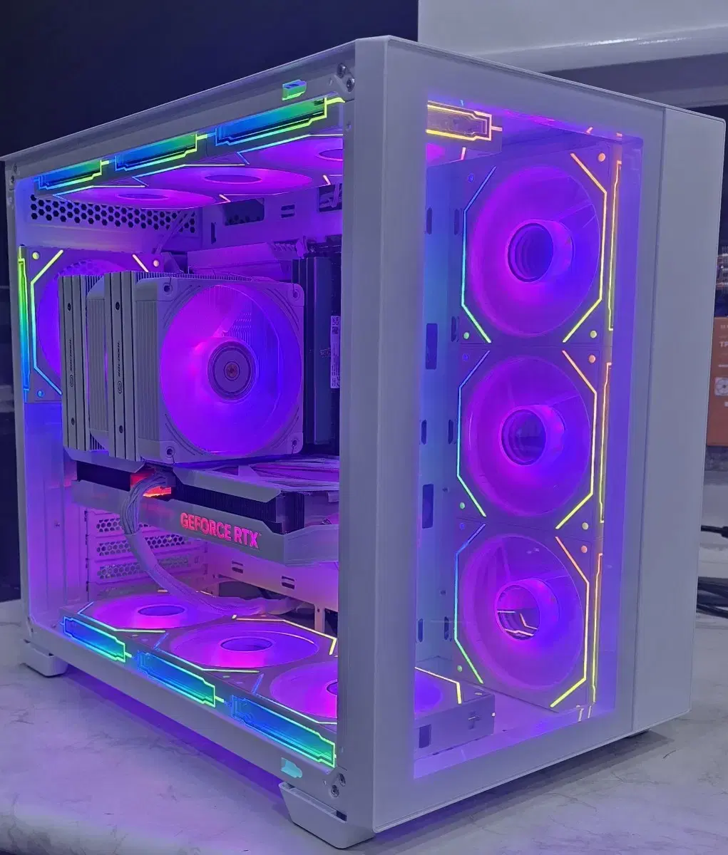 올화이트 스텔스보드 셋업 7800x3d, 4070ti super 팝니다