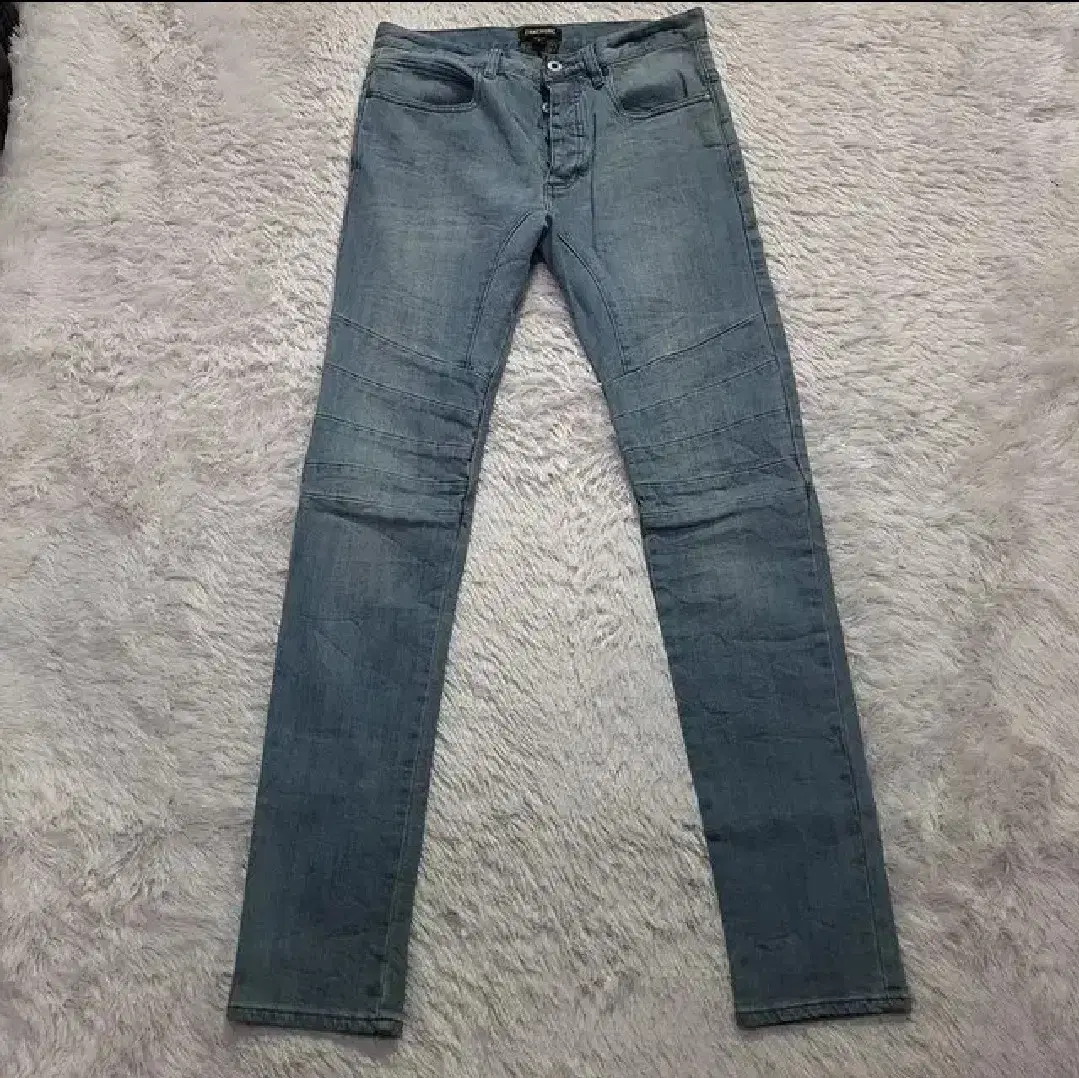 New/ Men's 30") Zanerov Span Jeans