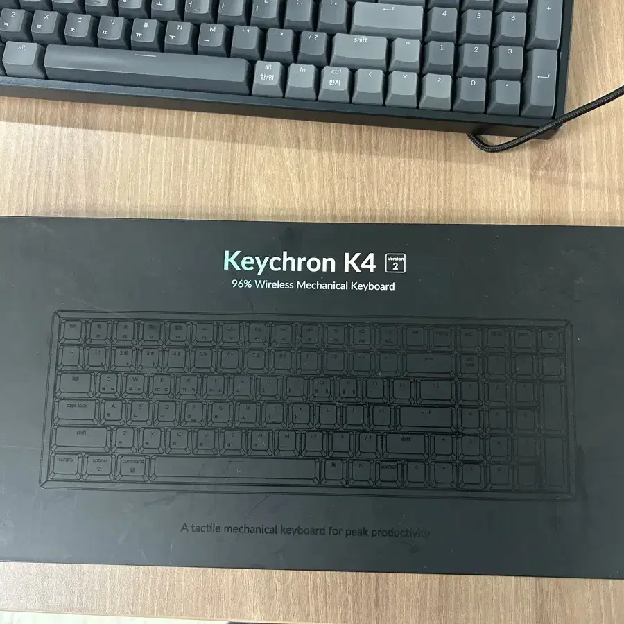 keychron k4 블투스 적축 Red