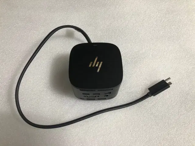 HP Thunderbolt Dock 230W G2 도킹스테이션 팝니다.