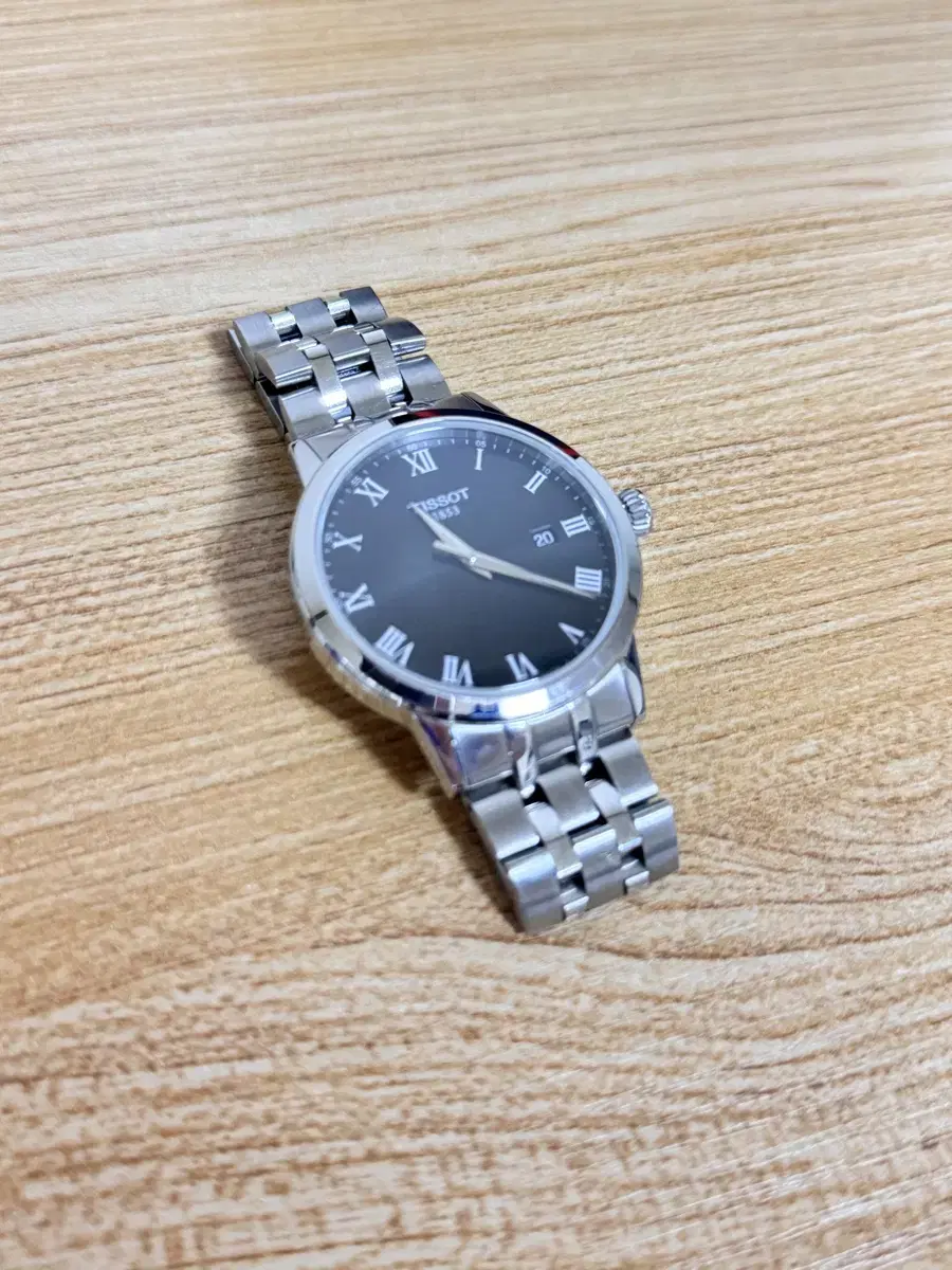 티쏘 T클래식 커츠 블랙다이얼 42mm