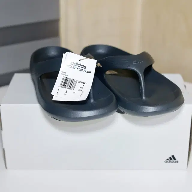 Adidas Adicane Flip Flop Carbon 275mm