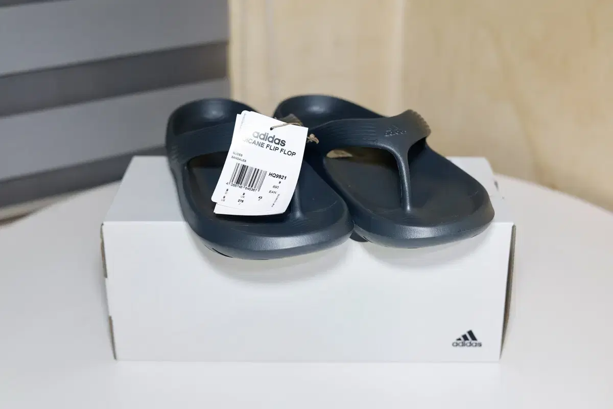 Adidas Adicane Flip Flop Carbon 275mm