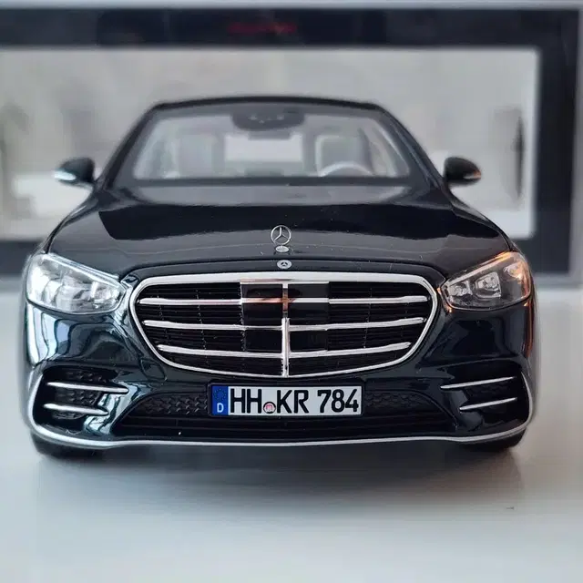 1:18 노레브 벤츠 S500 W223 그린 다이캐스트