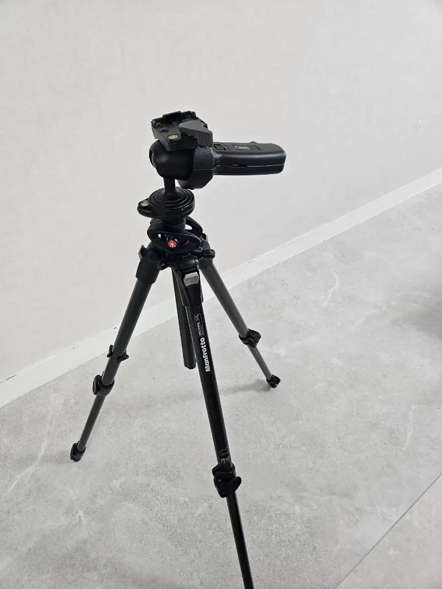 삼각대 manfrotto 190CXPRO3