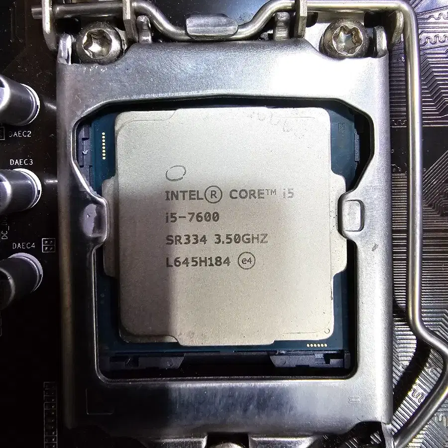 PC부품 CPU I5 7600+M/B B150M+DDR4 16G+128G