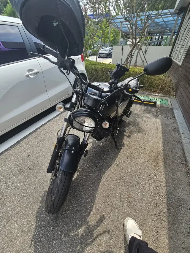 21년식 부캐너125cc 오토바이 판매합니다