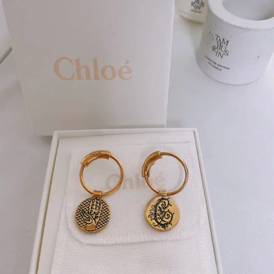 chloe 끌로에 코인 귀걸이 새상품 (정품)