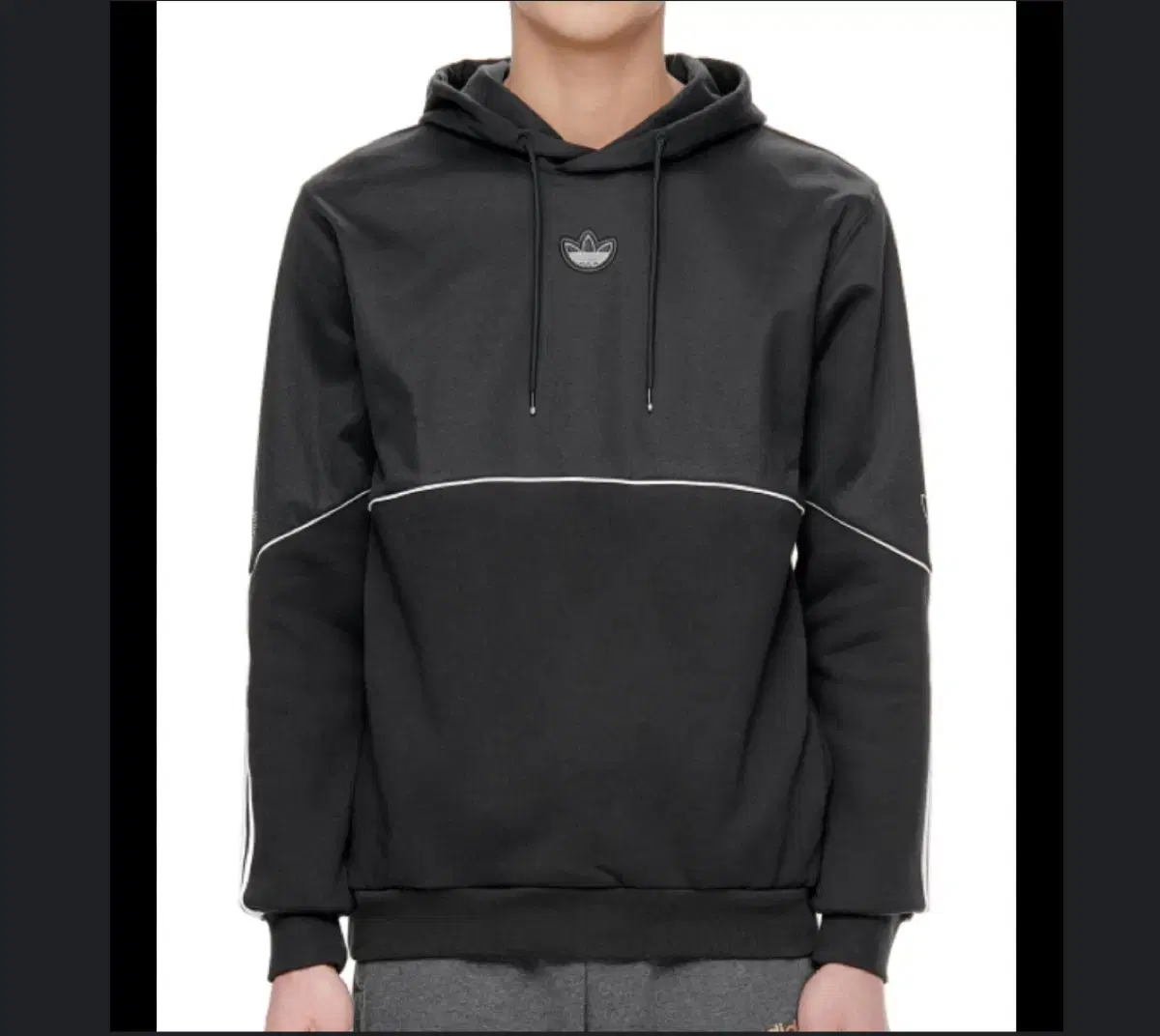 L) Adidas Hoodie Hoodies Sweatshirts Hoodies Unisex