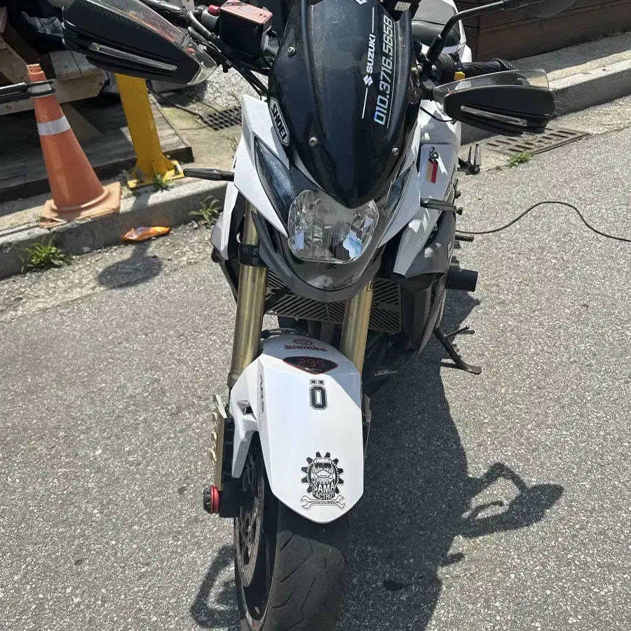 GSR750A