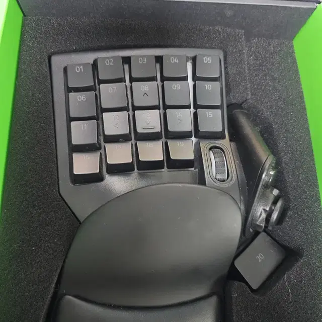 Razer 타르타로스 v2