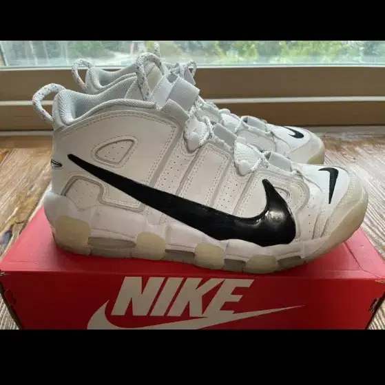 나이키 air more uptempo 96 270