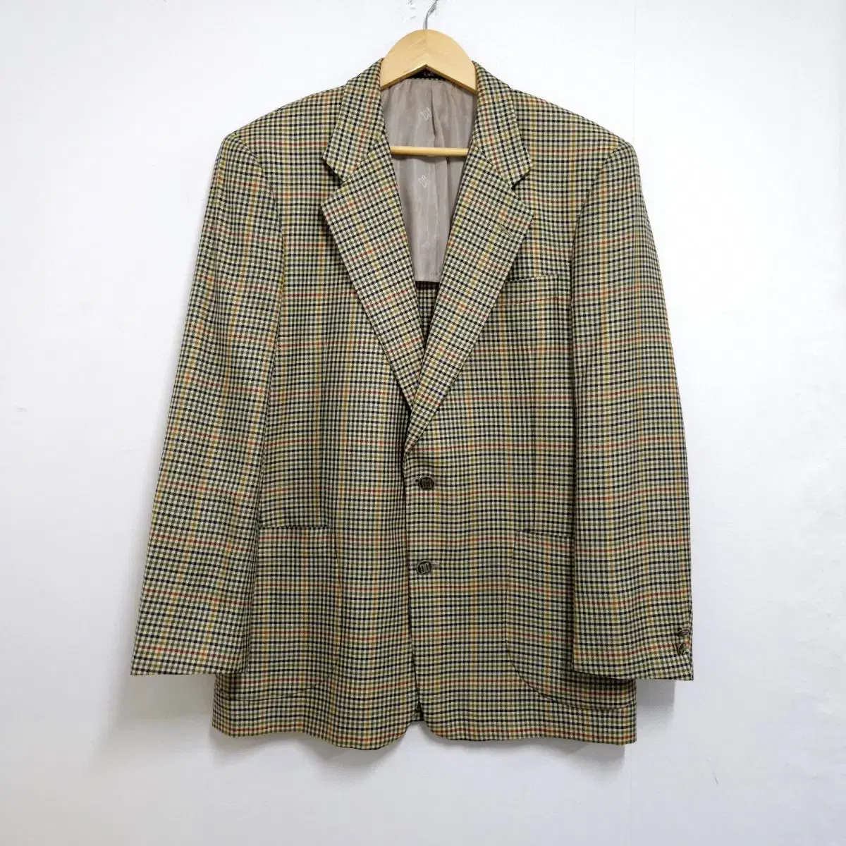 (95-100) 97 daxmo silk blazer checked jacket