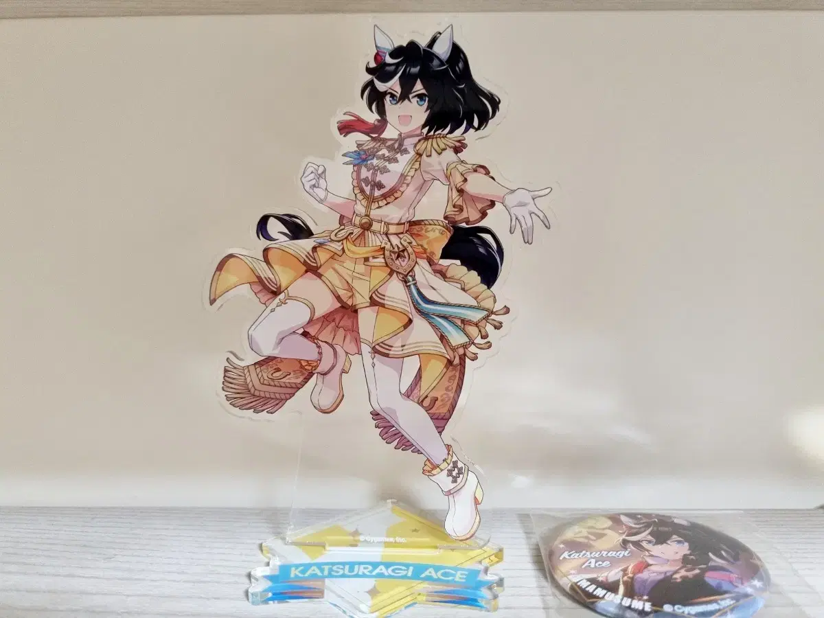 Umamusume Katsuragi Ace acrylic stand + badge sold in bulk