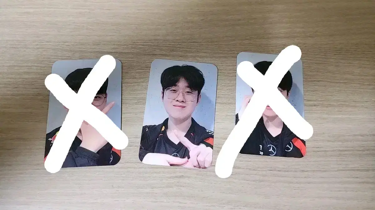 LCK Race T1 Photocard for sale (Zeus)