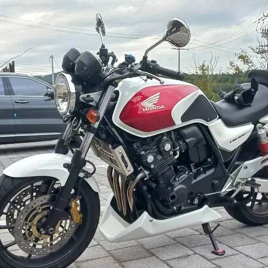 2015 cb400sf revo