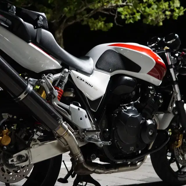 2015 cb400sf revo 판매합니다.