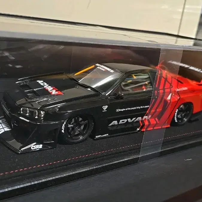 1:18 이노18 GTR R34 LBWK 어드반리버리 팝니다