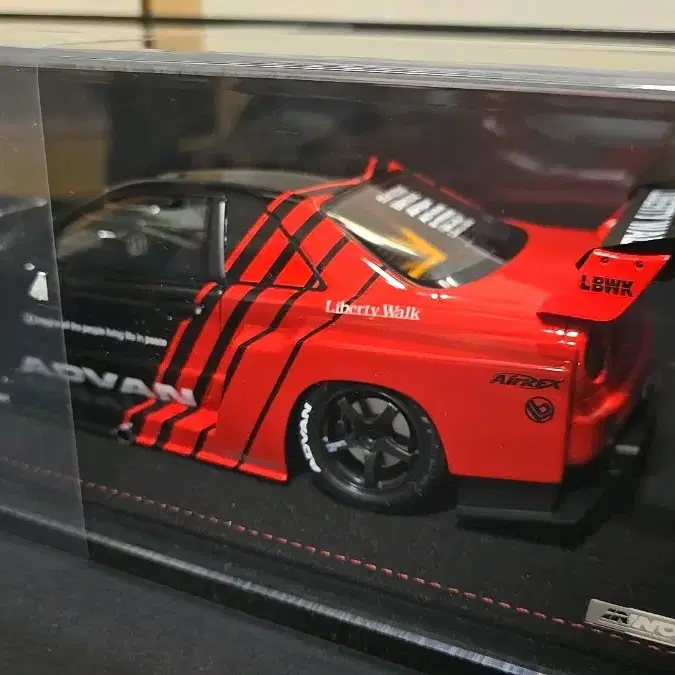 1:18 이노18 GTR R34 LBWK 어드반리버리 팝니다