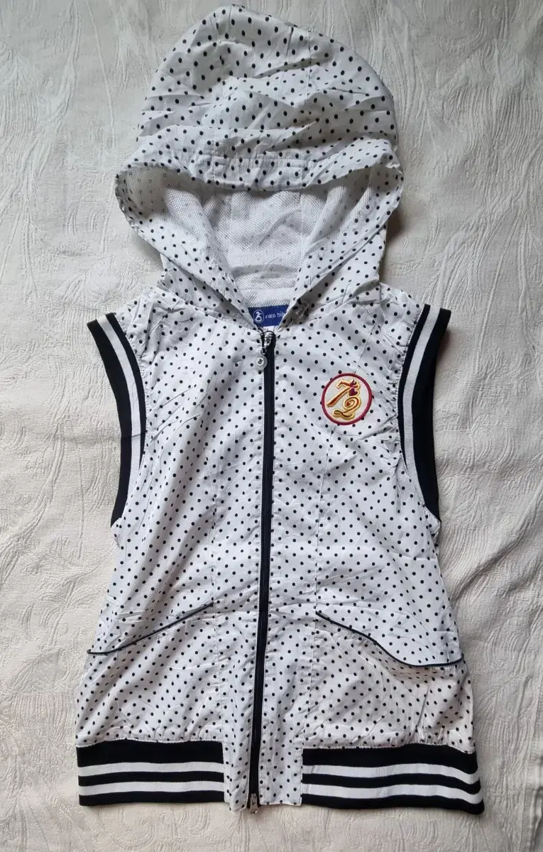 Vintage Y2K Nerd Mori Girl Sporty Dots Vest