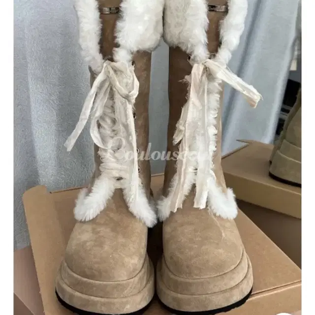 루루서울 부츠 235 (winter angel fur boots)