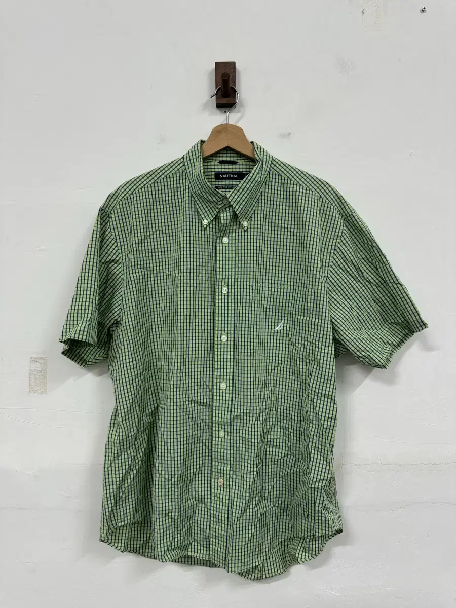 (105)Nautica Vintage Check Short Sleeve Shirt