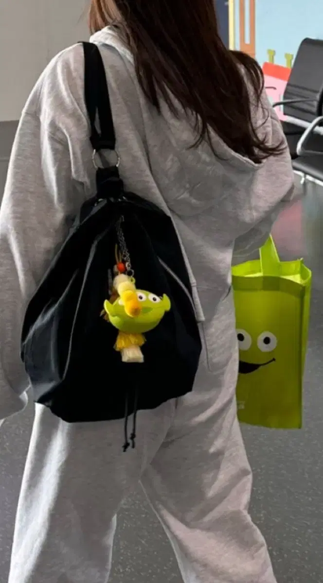 이미스 백팩