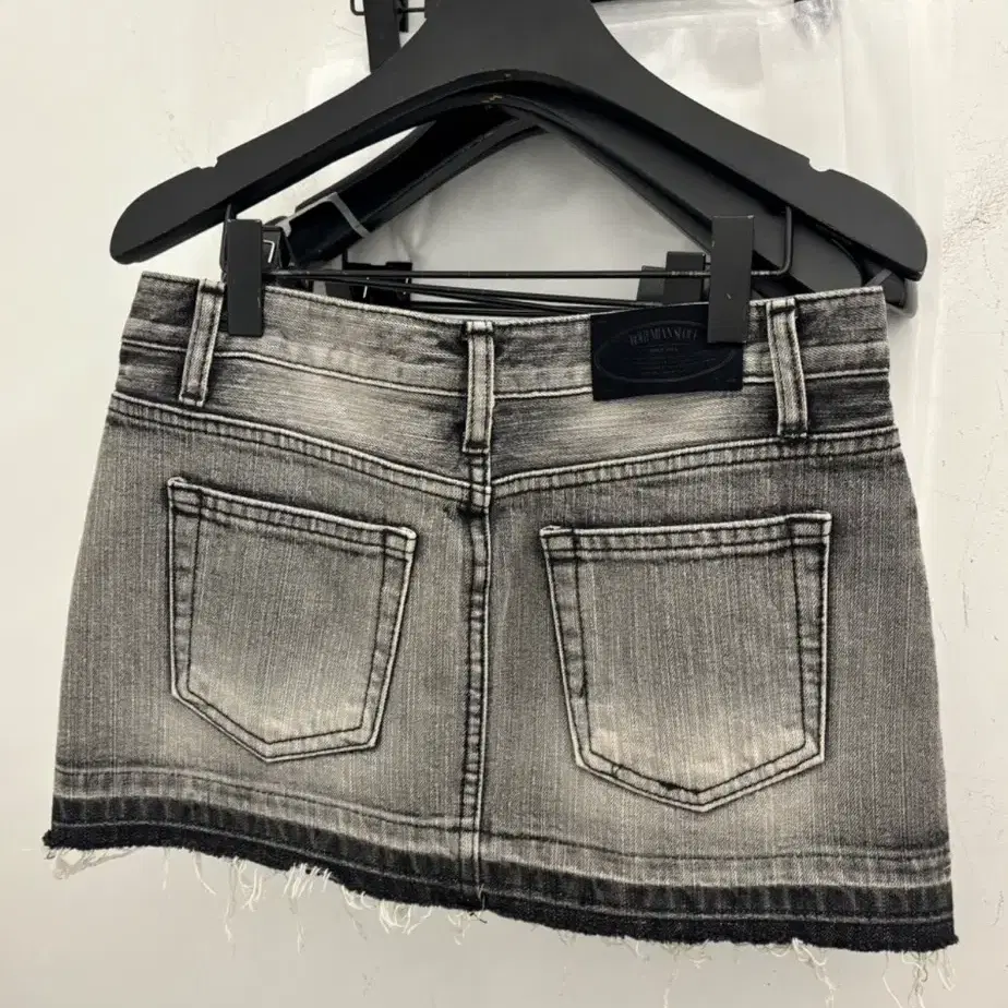 보헤미안서울 VINTAGE GRAY DENIM MINI SKIRT