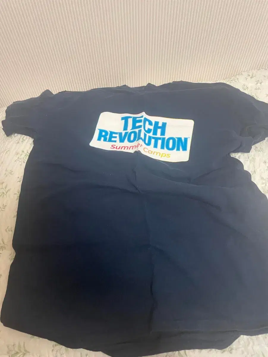 tech revolution 미국산 옷