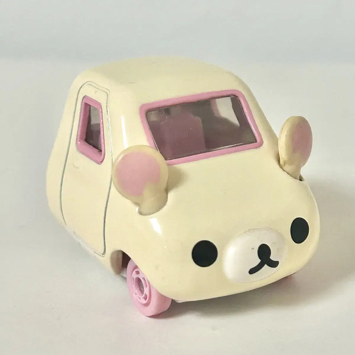 Korirakkuma Tomika Figures